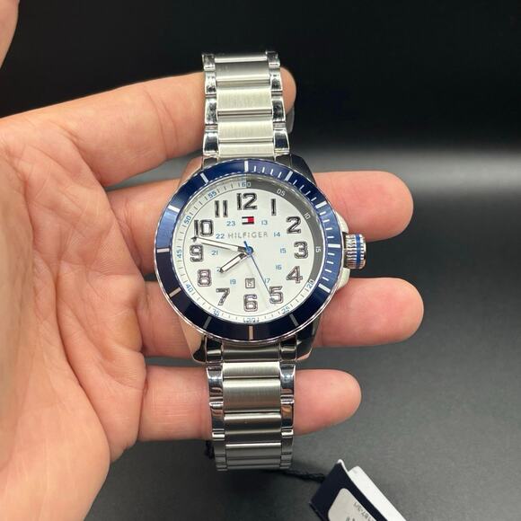 Tommy Hilfiger 1791073 Men’s Stainless Steel Blue Bezel White Dial Quartz NIBWT - Picture 7 of 17